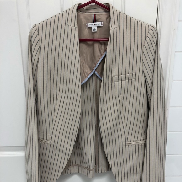 Tommy Hilfiger Blazer - Picture 2 of 8